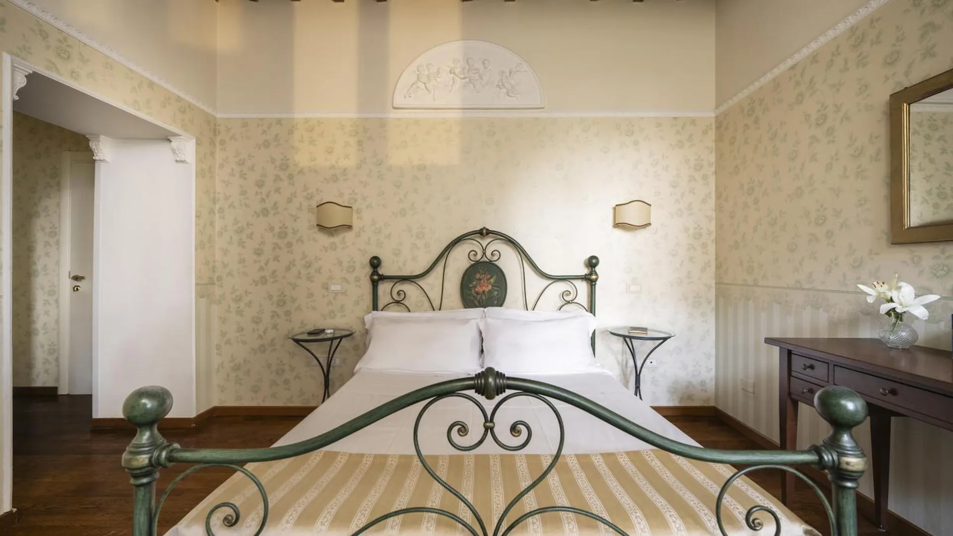 ***  فندق Relais Parco Dei Cavalieri Assisi Petrignano إيطاليا